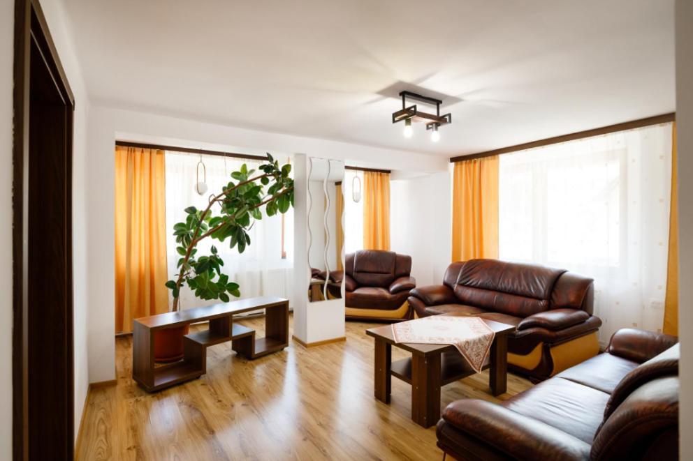 מלון La Coltul Castelului Bran Boutique מראה חיצוני תמונה